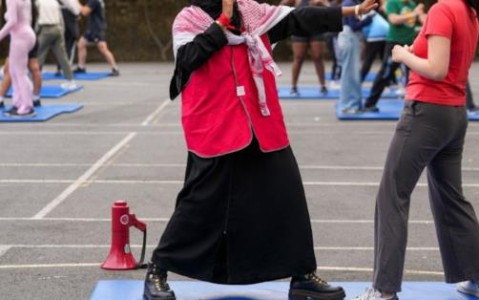 英国有色人种女性积极学习自卫以应对种族主义暴力
